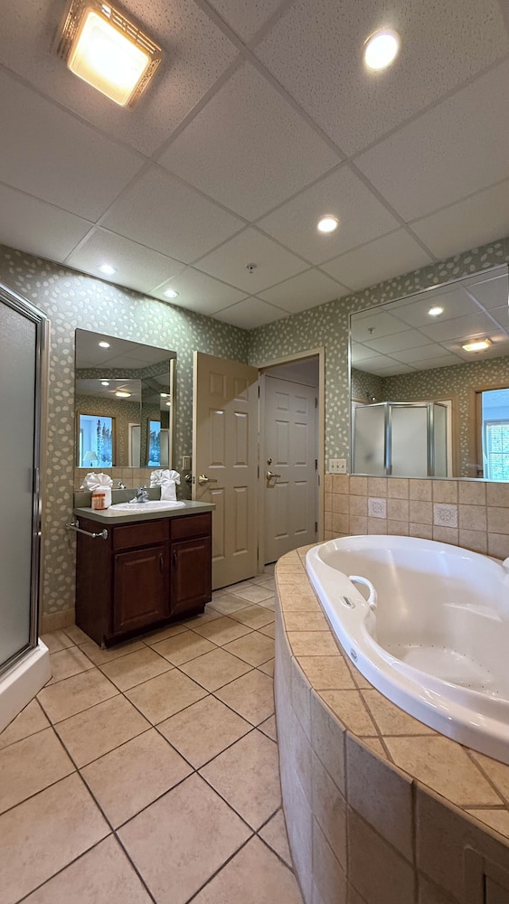the willowbrook village at lake harmony a wyndham hotel