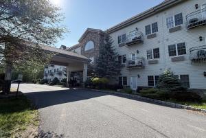 the willowbrook village at lake harmony a wyndham hotel