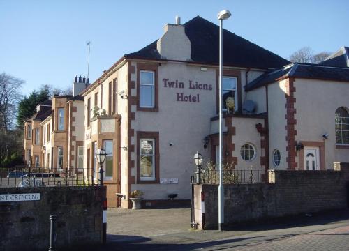 twin lions hotel
