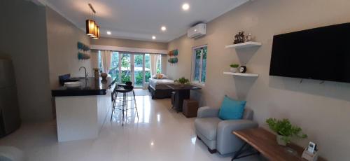 the forty eight resort candidasa