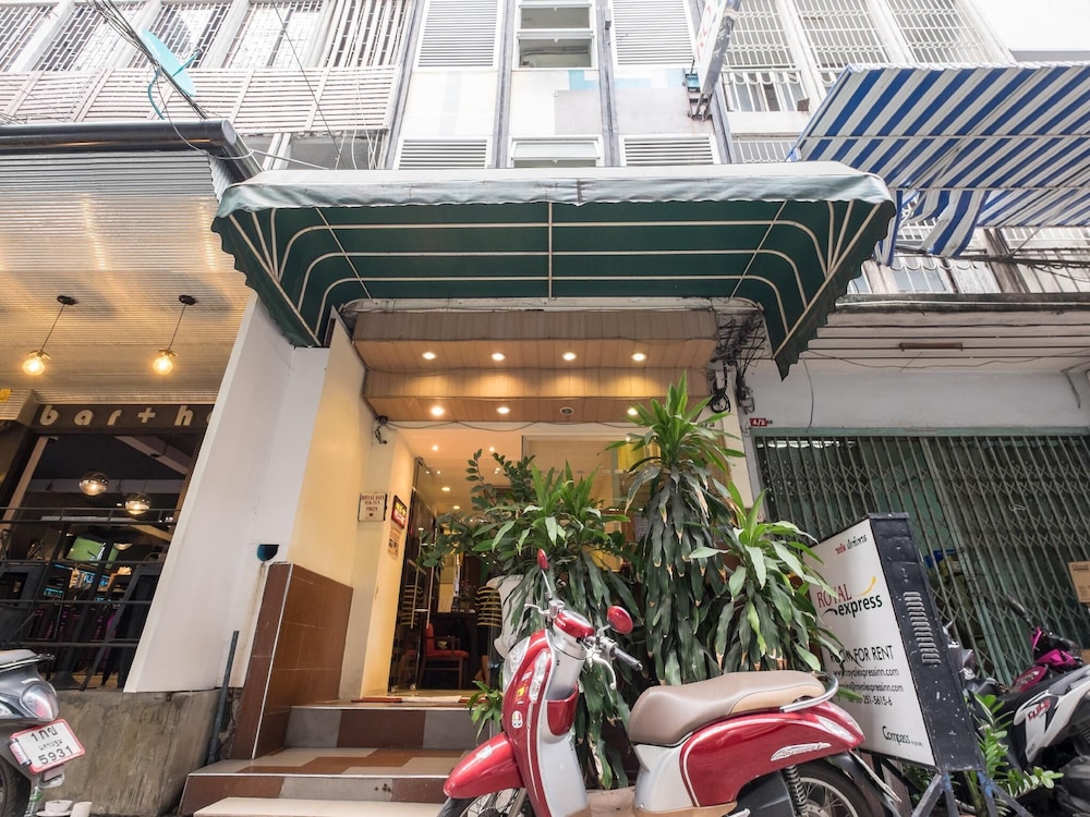 royal express inn sukhumvit bangkok