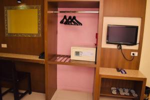 royal express inn sukhumvit bangkok