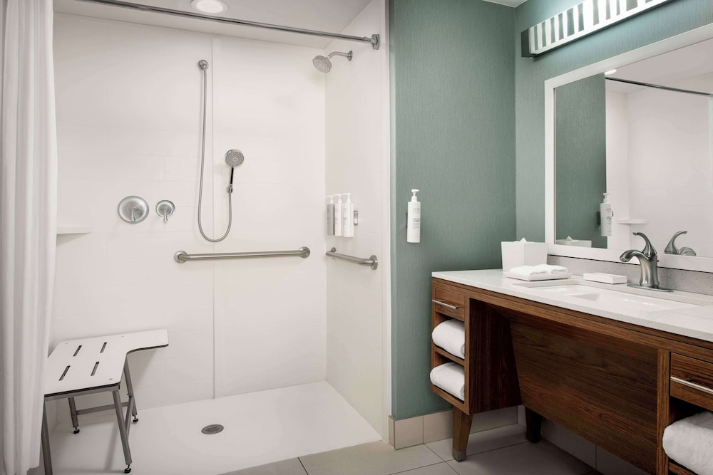 home2 suites by hilton lexington university medical center