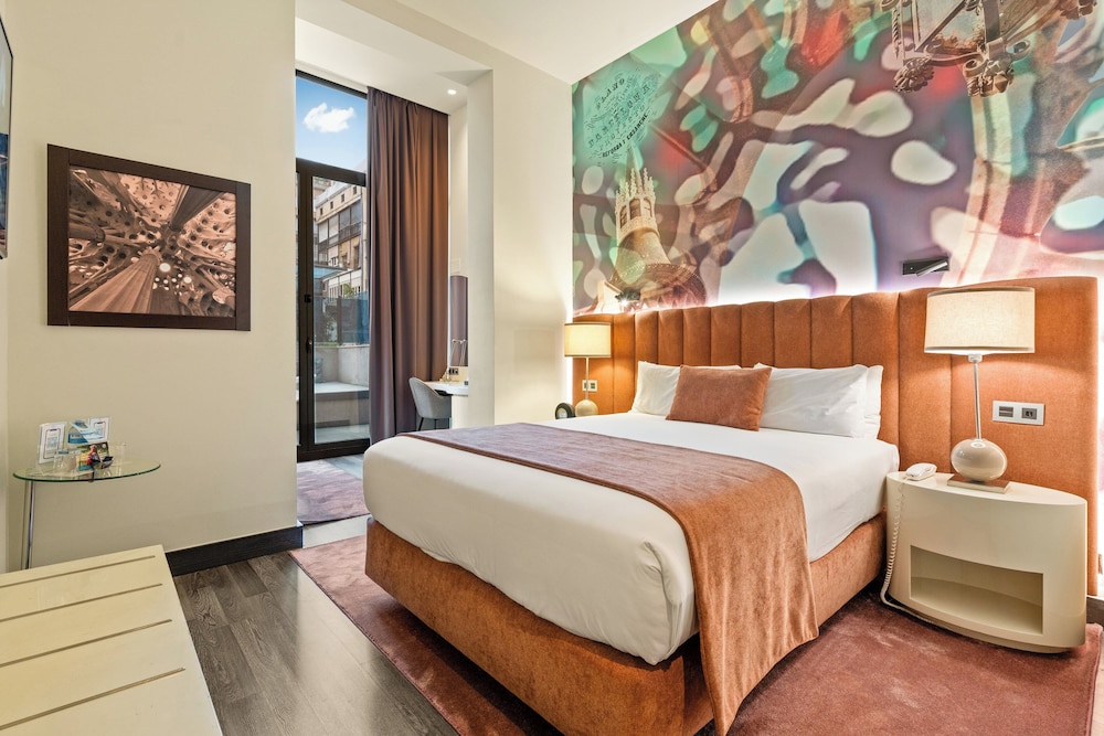 hotel indigo barcelona plaza catalunya by ihg