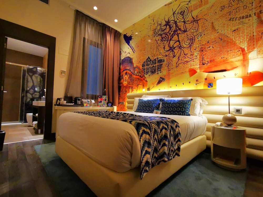 hotel indigo barcelona plaza catalunya by ihg