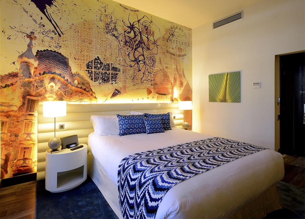 hotel indigo barcelona plaza catalunya by ihg