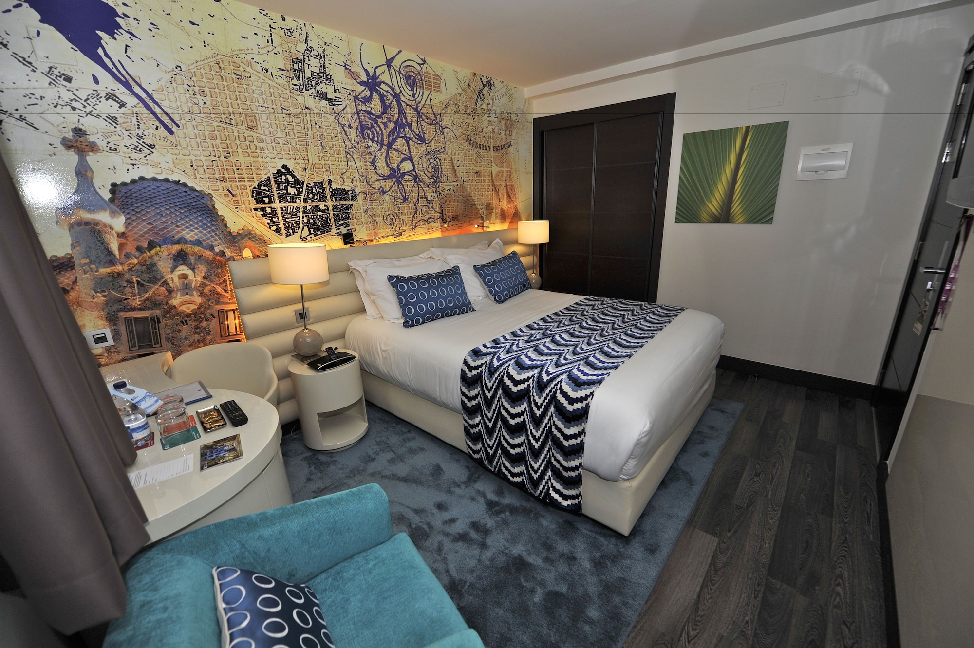 hotel indigo barcelona plaza catalunya by ihg
