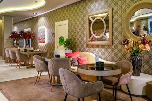 hotel indigo barcelona plaza catalunya by ihg