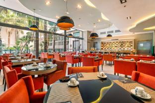 hotel indigo barcelona plaza catalunya by ihg