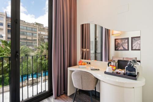 hotel indigo barcelona plaza catalunya by ihg