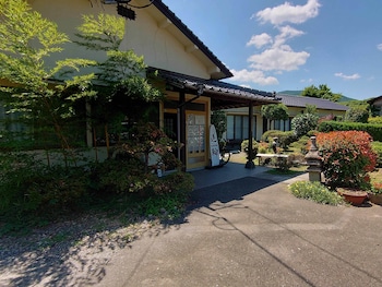 hasuwa inn