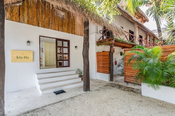 Kin Ha Tulum Hotel,Calle Orion Colonia Centro,4 star