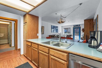 cozy kirkwood condo a the meadows 2 bedroom 2 condo by redawning