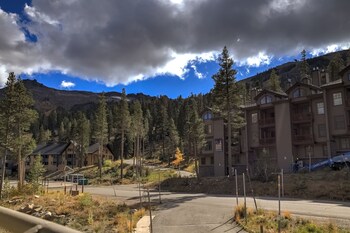 cozy kirkwood condo a the meadows 2 bedroom 2 condo by redawning