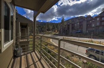 cozy kirkwood condo a the meadows 2 bedroom 2 condo by redawning
