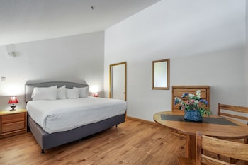 Sierra Cabin Condo A Sun Meadows 1 Bedroom + Loft 1 Condo By Redawning,,2 star