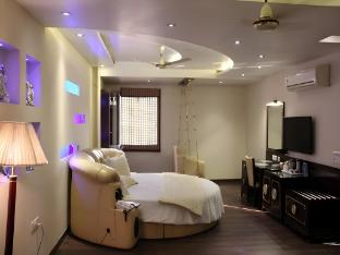 dewdrop intercity hotel