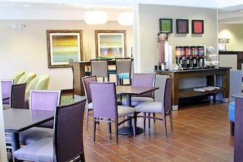 hampton inn tampa rocky point airport