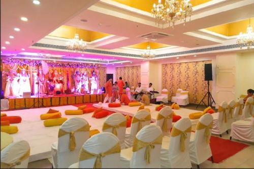 madhuban hotel