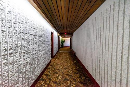 vegreville garden inn