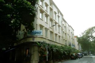 residency hotel fort