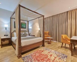 residency hotel fort