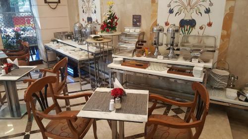 residency hotel fort