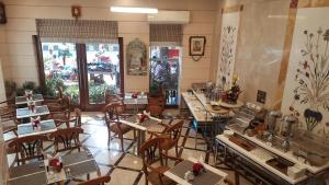 residency hotel fort