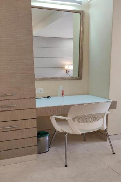 residency hotel fort