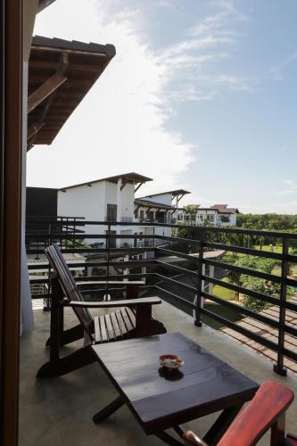 sybaris residences
