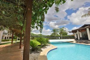 sybaris residences