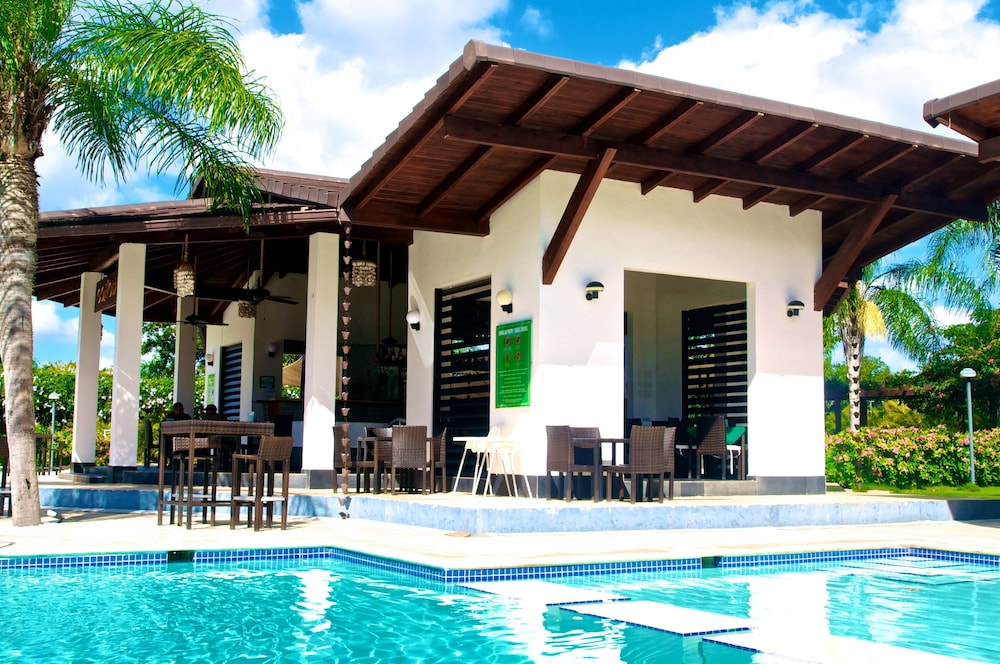 sybaris residences