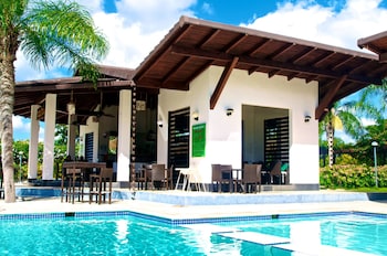 sybaris residences