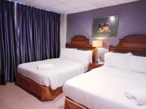 golden court hotel pelangi