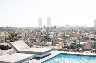 yurbban trafalgar hotel