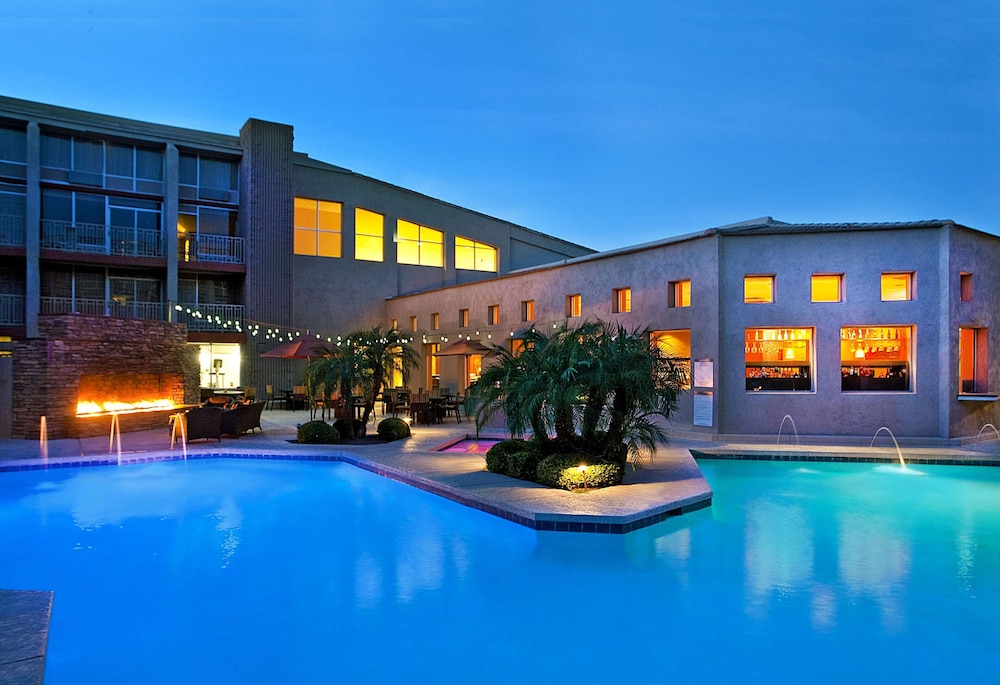 Wyndham Phoenix Airport/Tempe,Near Legoland Discovery Center Arizona,4 star