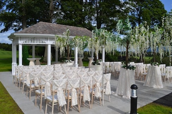 Roe Park Resort,Coleraine>>Ballykelly,4 star