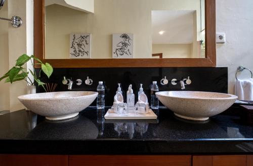 villa seriska seminyak bali