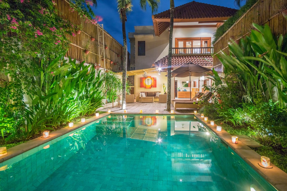 villa seriska seminyak bali