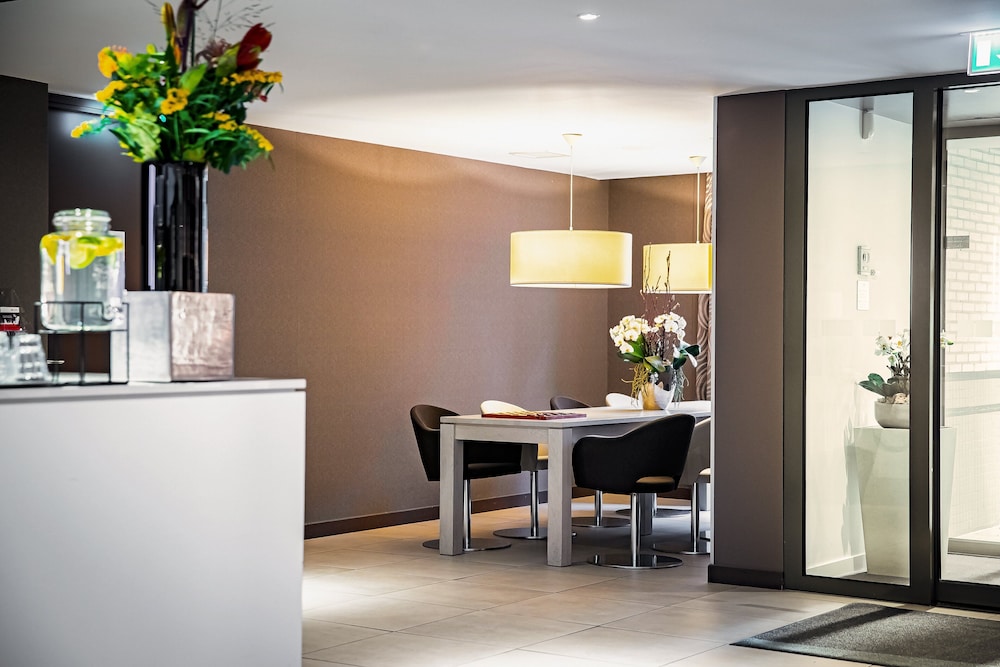 holiday inn express the hague parliament by ihg