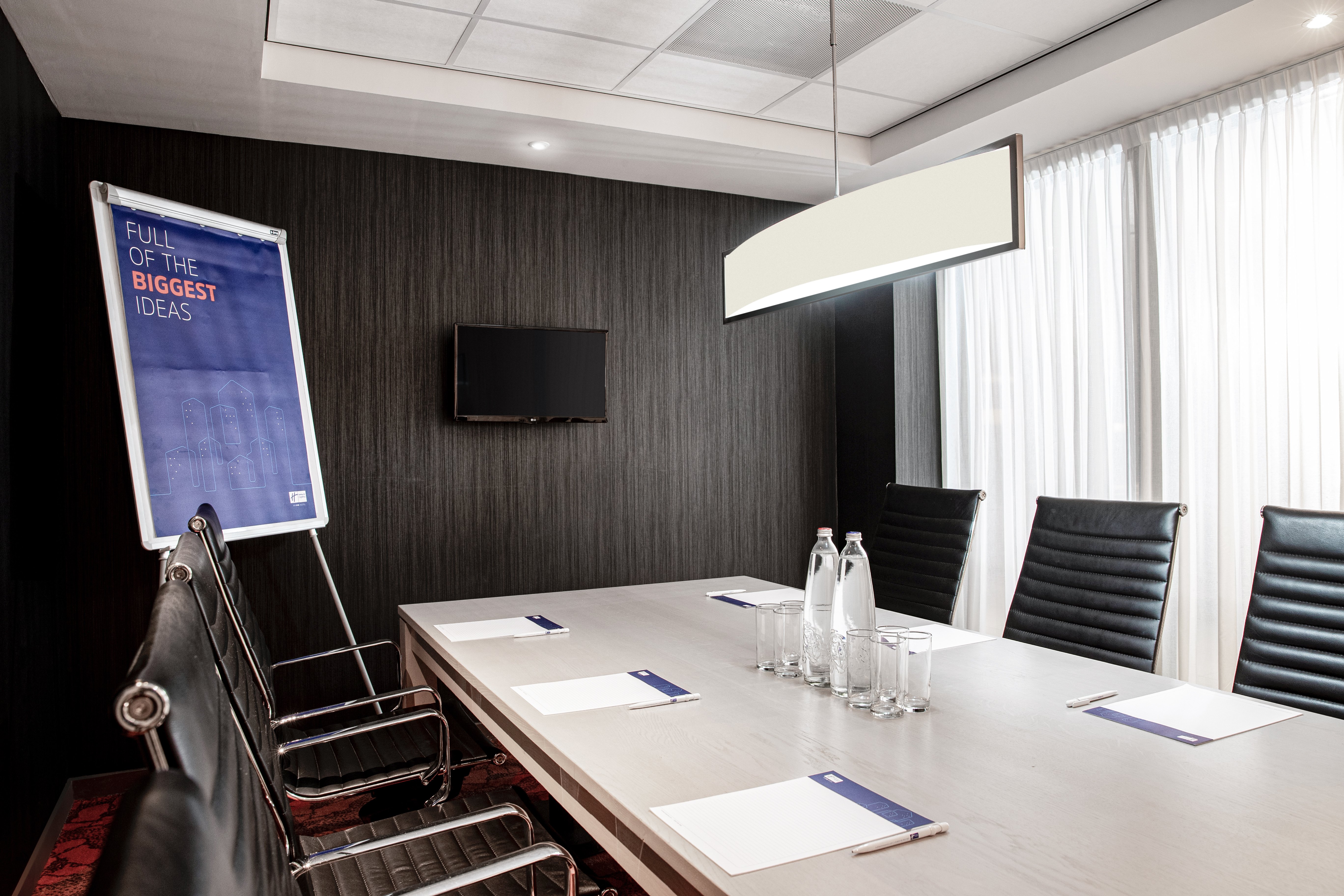 holiday inn express the hague parliament by ihg