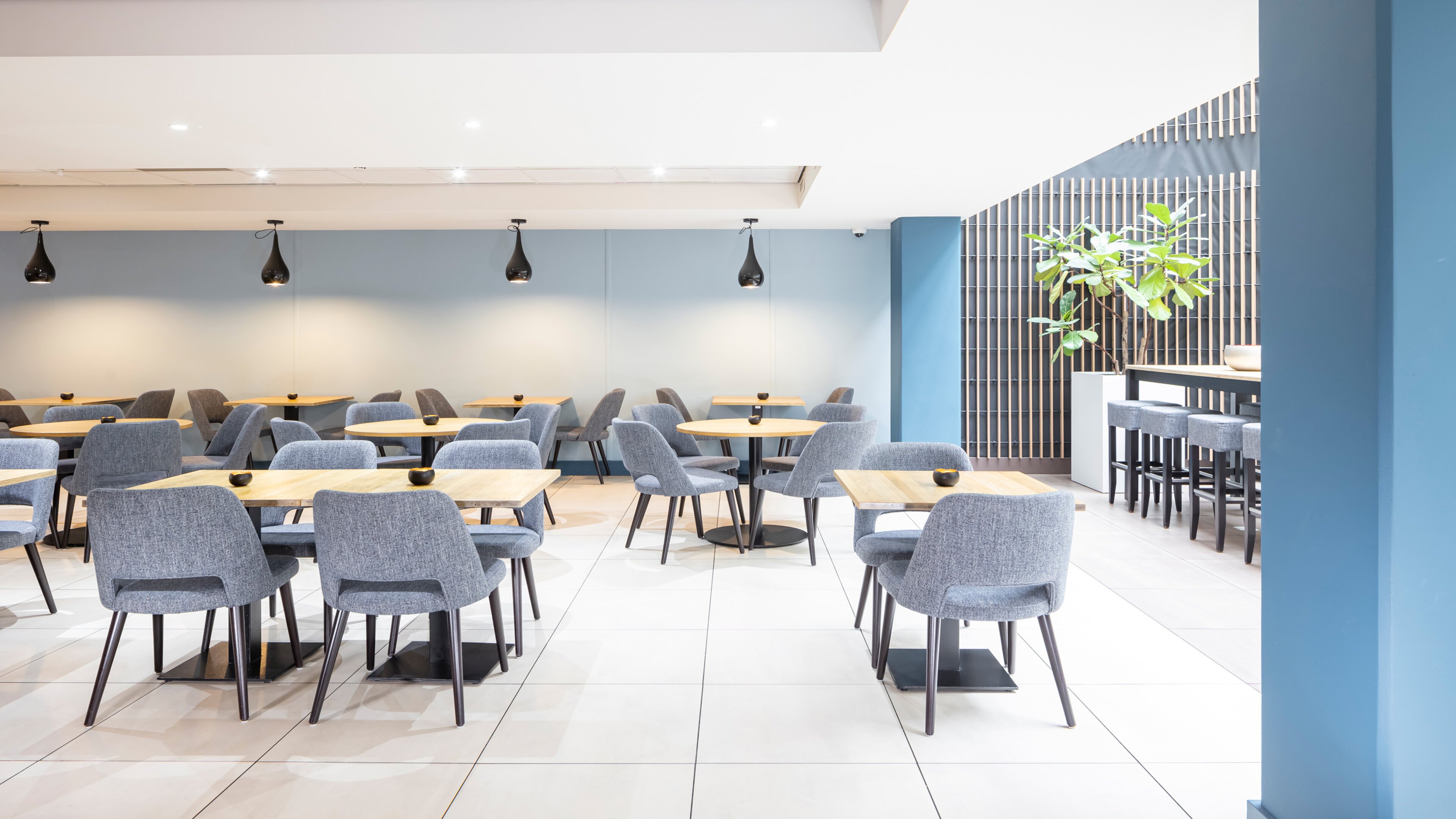 holiday inn express the hague parliament by ihg