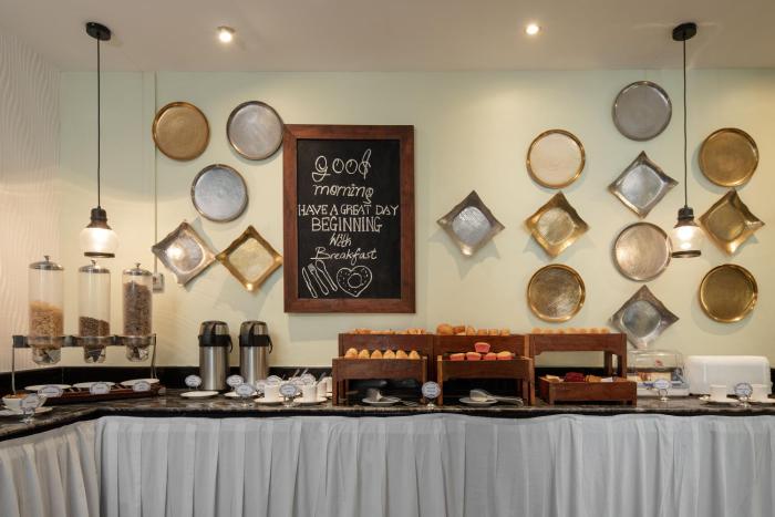 peninsula hotel dar es salaam