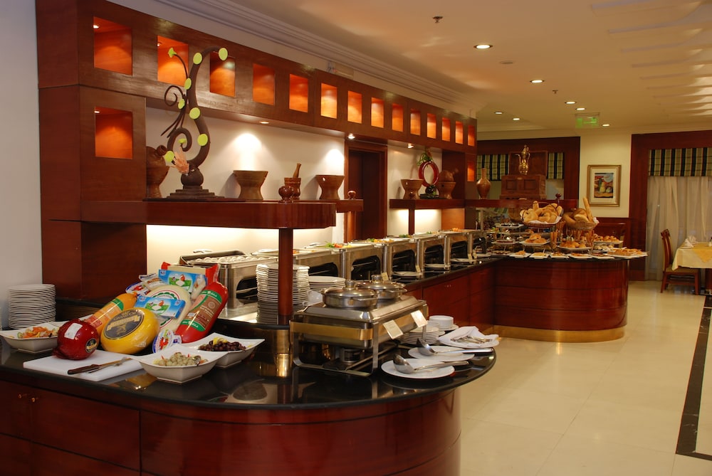 al rawda royal inn