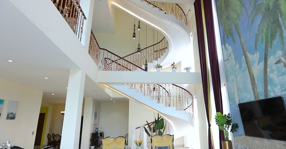 hanamitsu hotel and spa