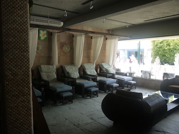 hanamitsu hotel and spa