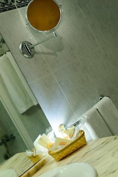 hotel monarque fuengirola park