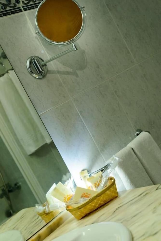 hotel monarque fuengirola park