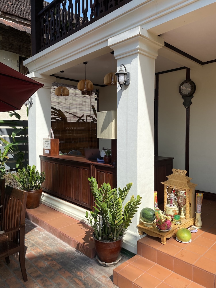 luang prabang residence and travel