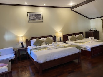 luang prabang residence and travel